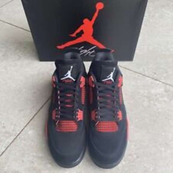 Size 10 - Jordan 4 Retro Mid Red Thunder - Picture 2 of 7